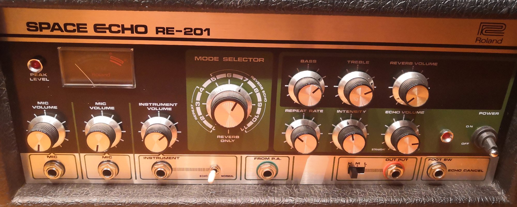 Roland RE-201 Space Echo Front Panel